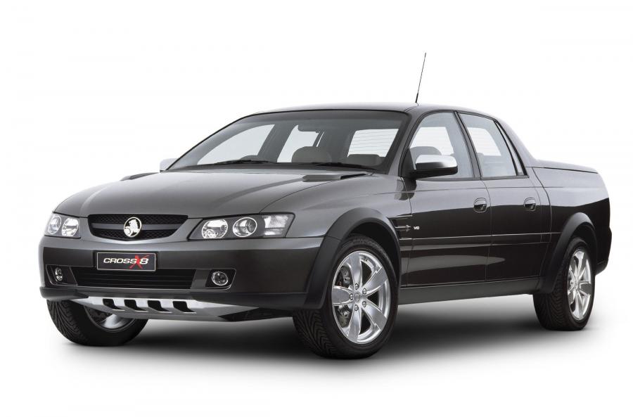  Holden Cross 8 Concept 2002 года  (фото 6 из 14)